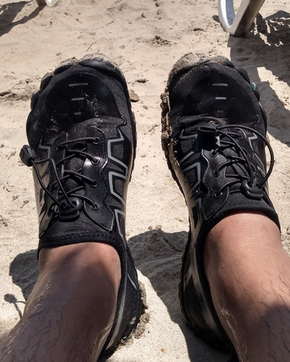 zapato outdooor y playa de drenado rapido modelo Black Beach