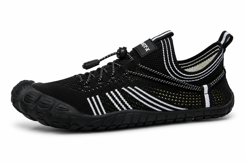 zapato sumergible para rios, cascadas, hikking modelo Hikblack