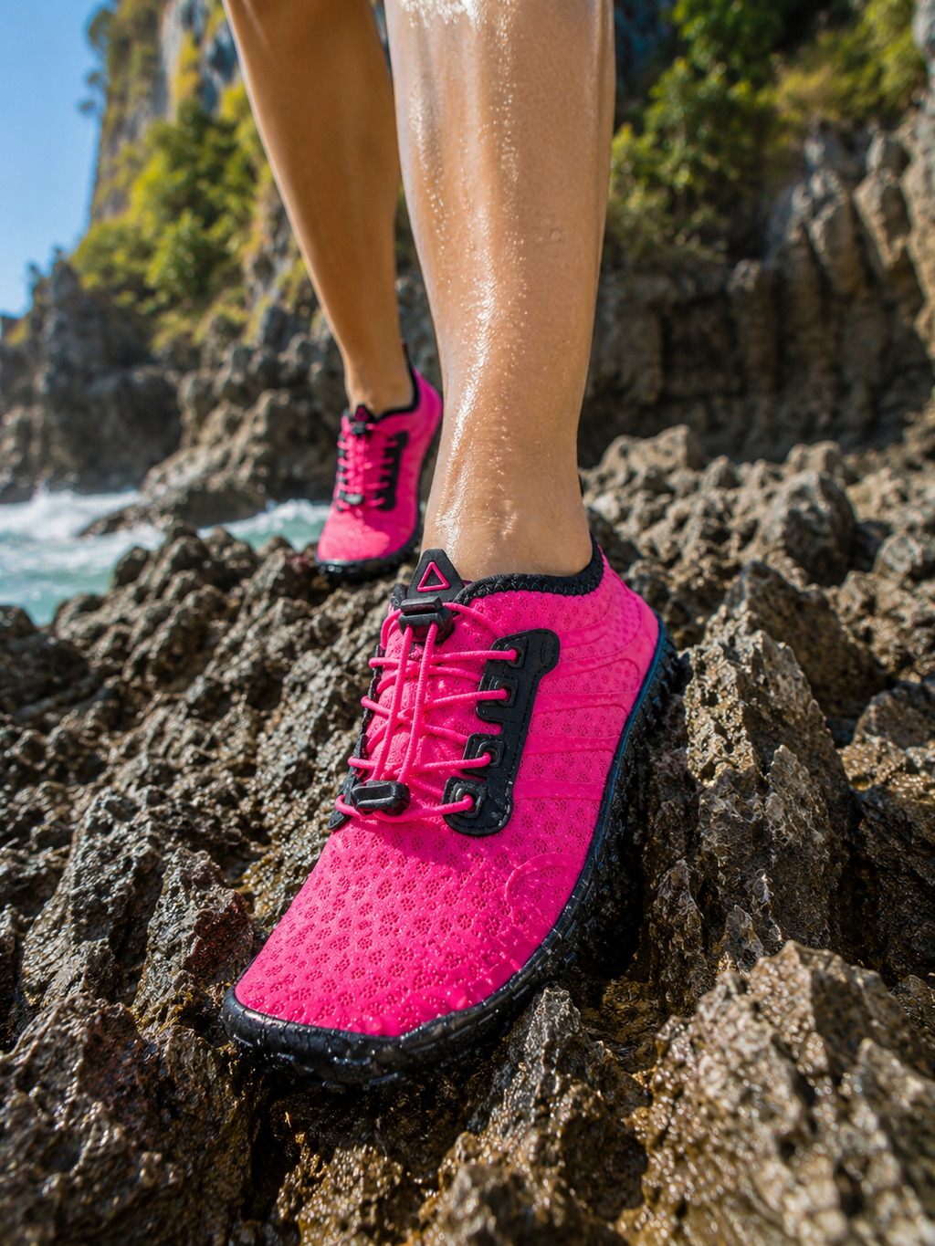 Nova model beach shoes