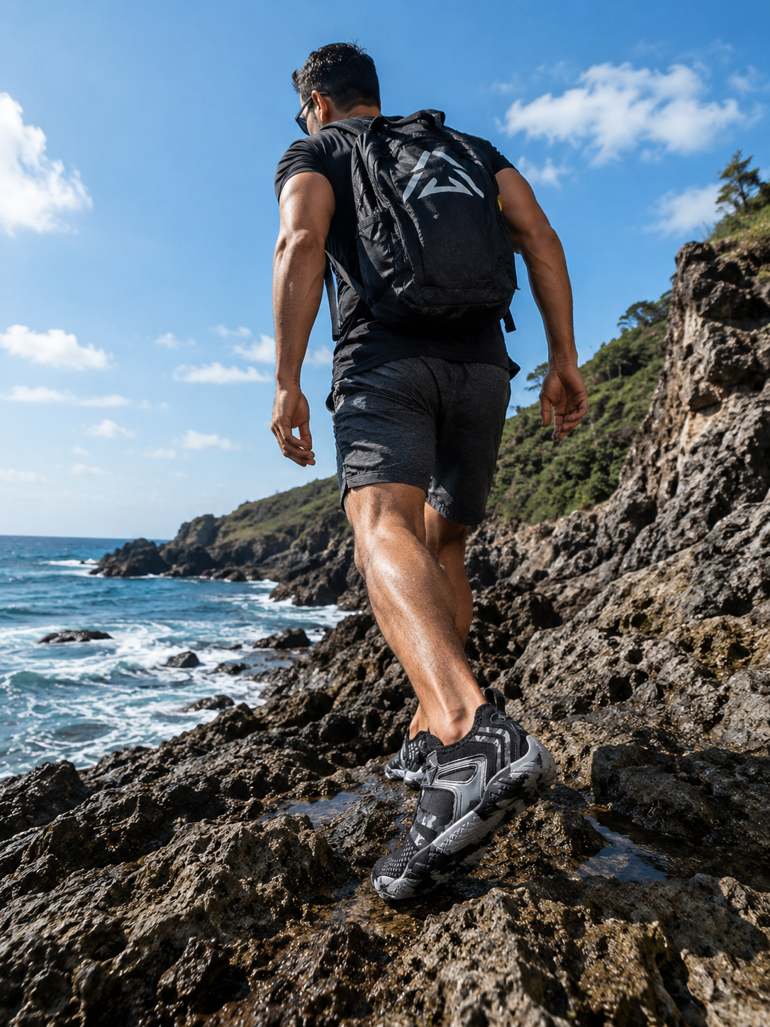 Octopus Black beach shoe