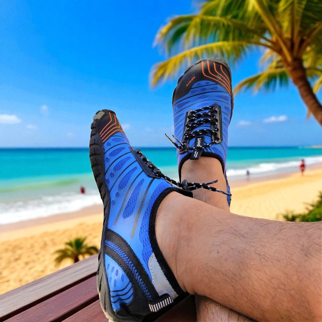 Water shoe Carbon Blue model