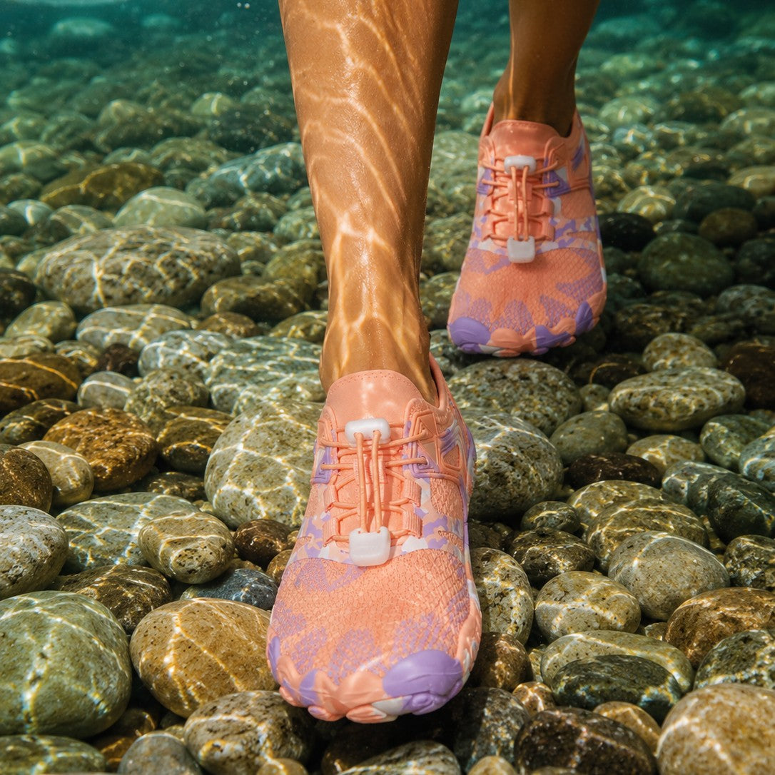 Zapato acuático uzi sport guadalajara Octopus color melón con suela antiderrapante, ideal para ríos y playas.